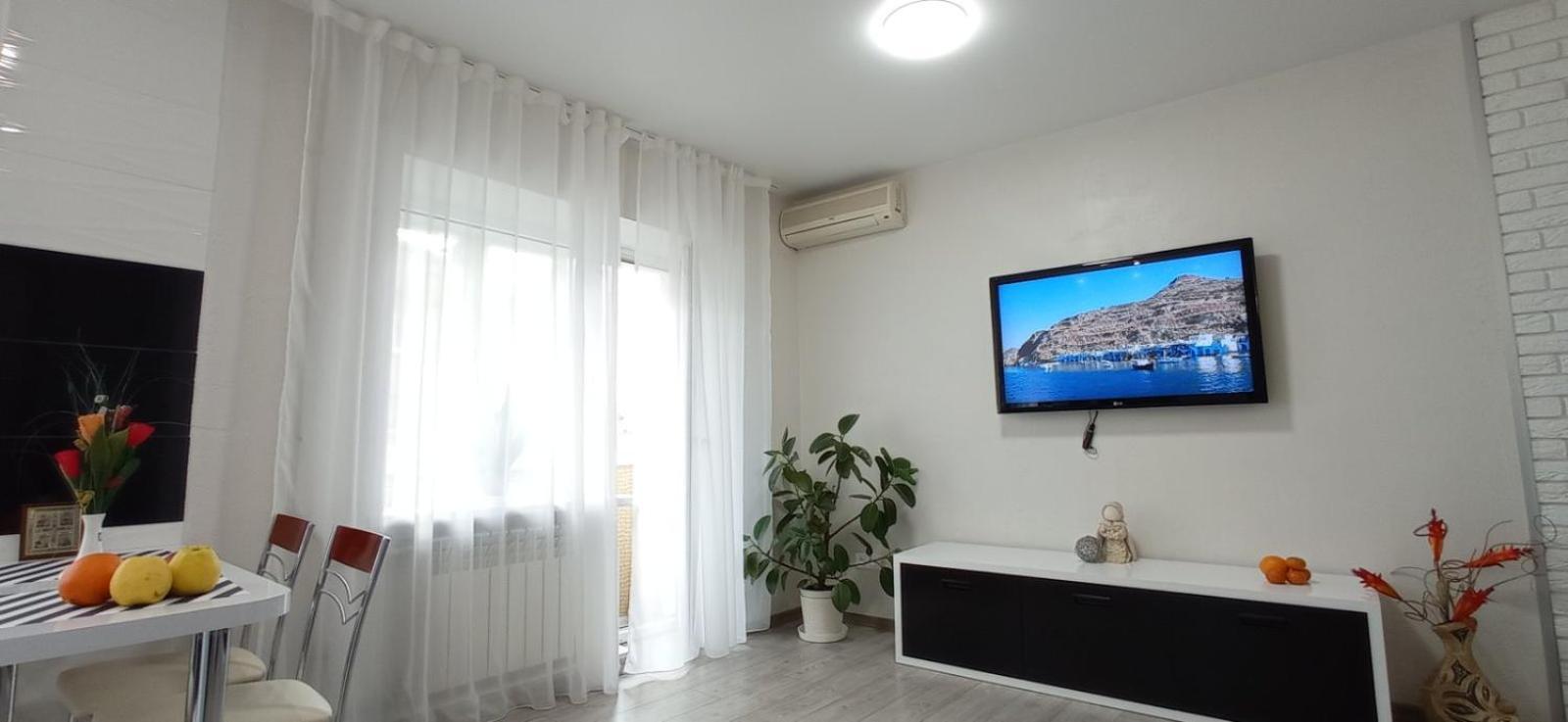 Жд Вокзал И Авто 1 Кв Евро Apartment Dnipro Bagian luar foto