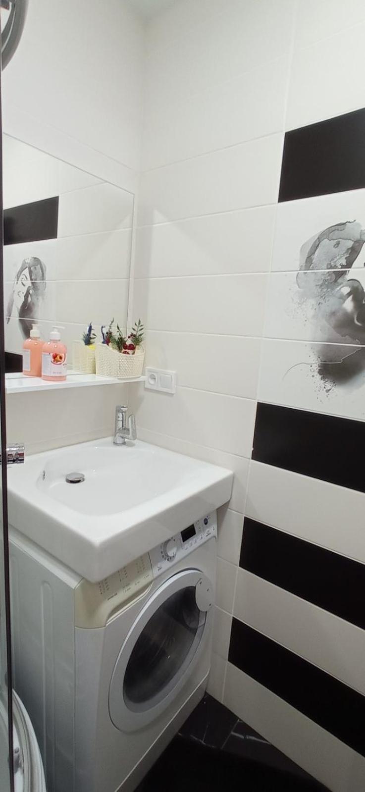 Жд Вокзал И Авто 1 Кв Евро Apartment Dnipro Bagian luar foto