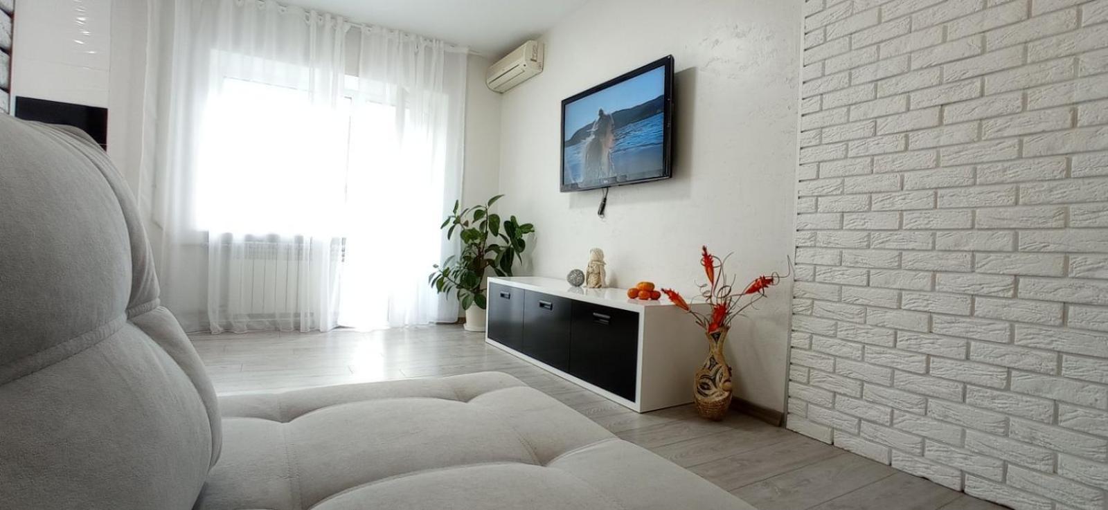 Жд Вокзал И Авто 1 Кв Евро Apartment Dnipro Bagian luar foto