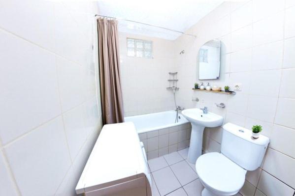 Жд Вокзал И Авто 1 Кв Евро Apartment Dnipro Bagian luar foto